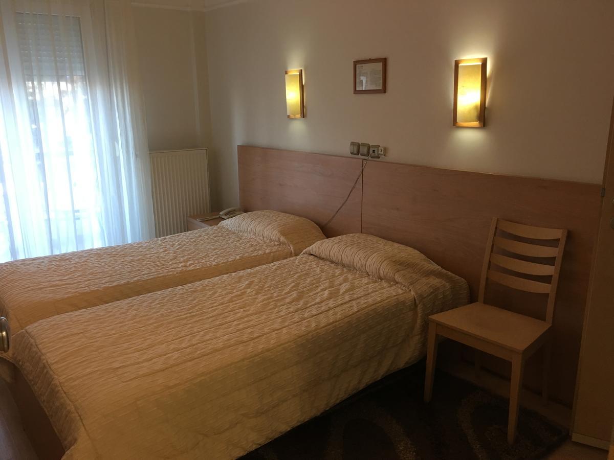 Hotel Orestion Кастория Экстерьер фото