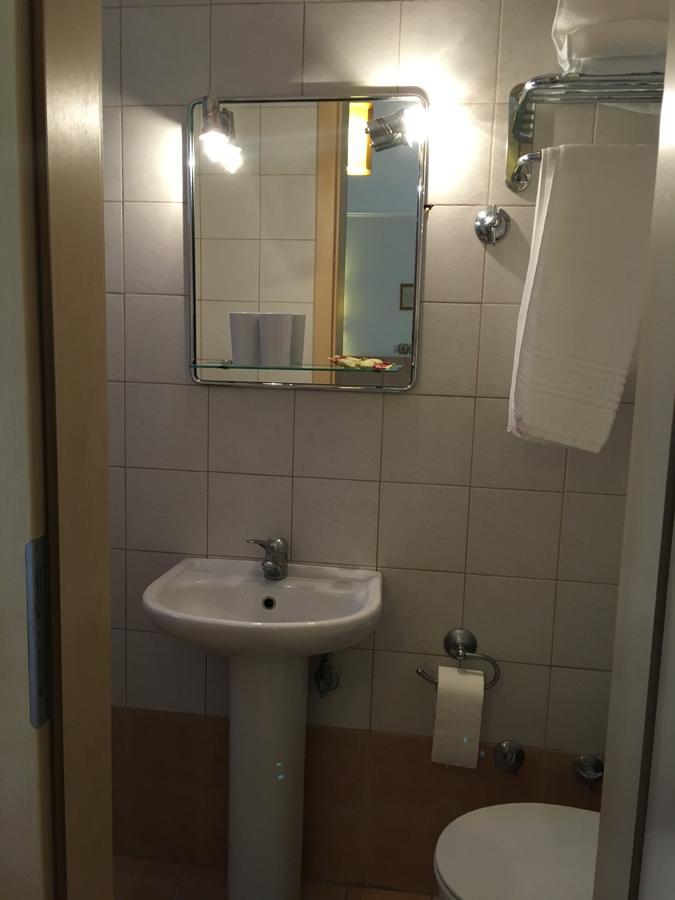 Hotel Orestion Кастория Экстерьер фото